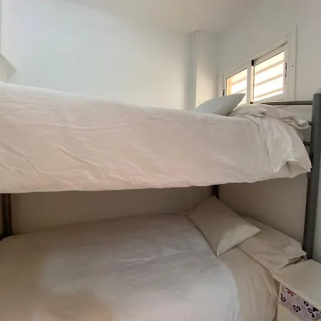 Agata - Cozy In With Pool Apartment